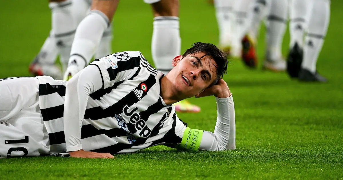 Dybala dépasse Platini et lui rend hommage avec une célébration iconique