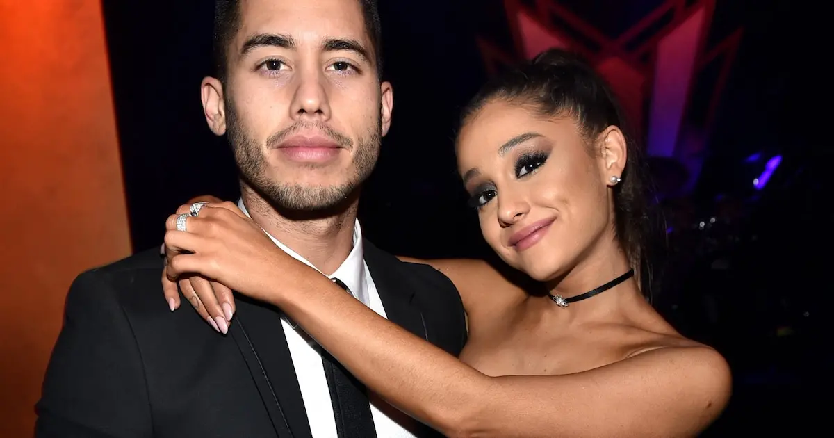 Ariana Grande a retrouvé l’amour (et pas avec n’importe qui)